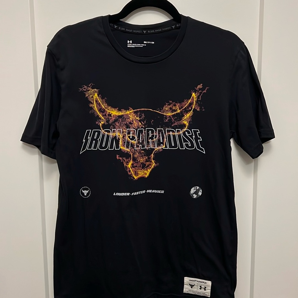 Men's Under Armour T shirt, Size S